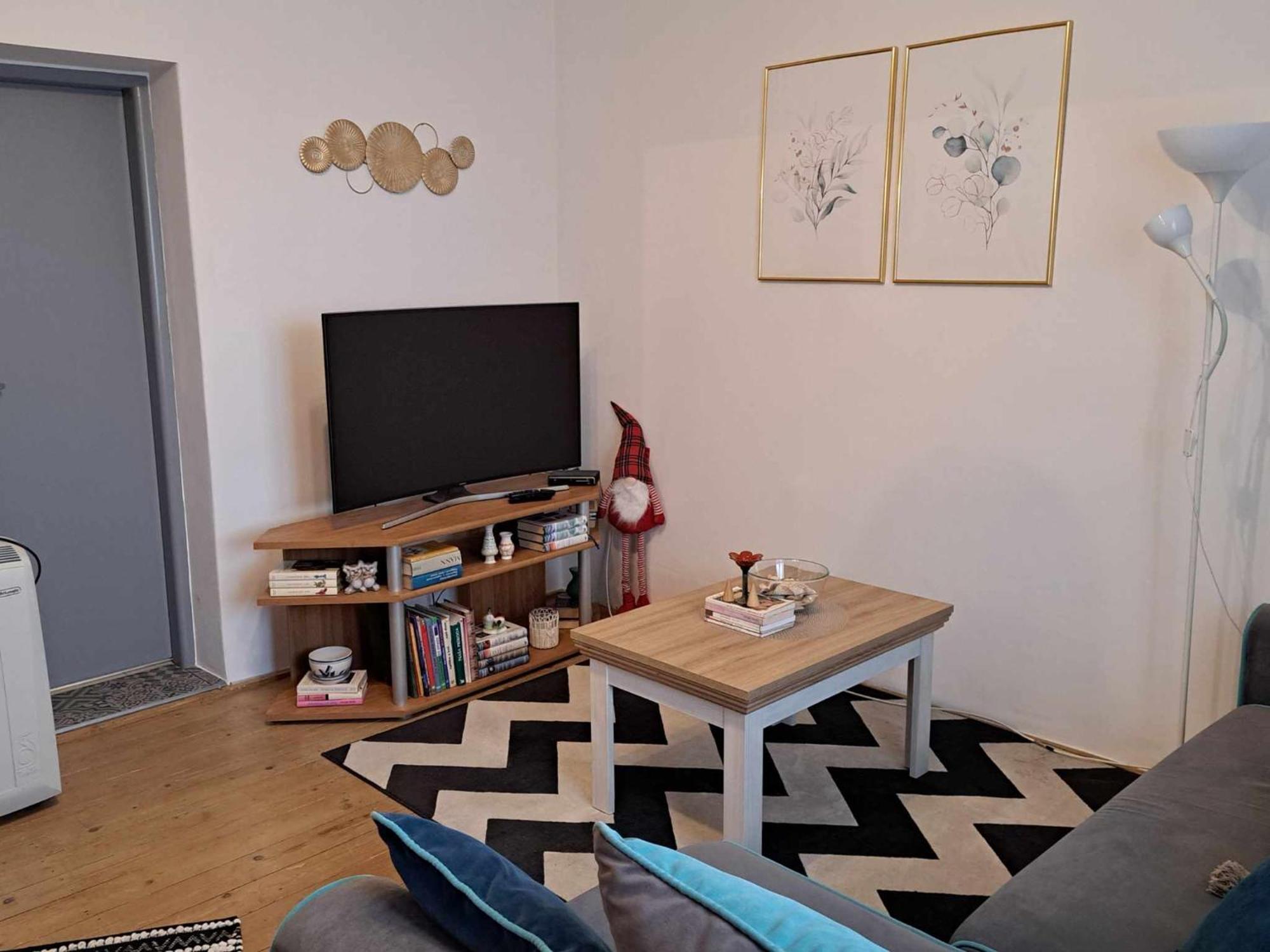 Komárno Cozy Town Center Retreat 아파트 외부 사진