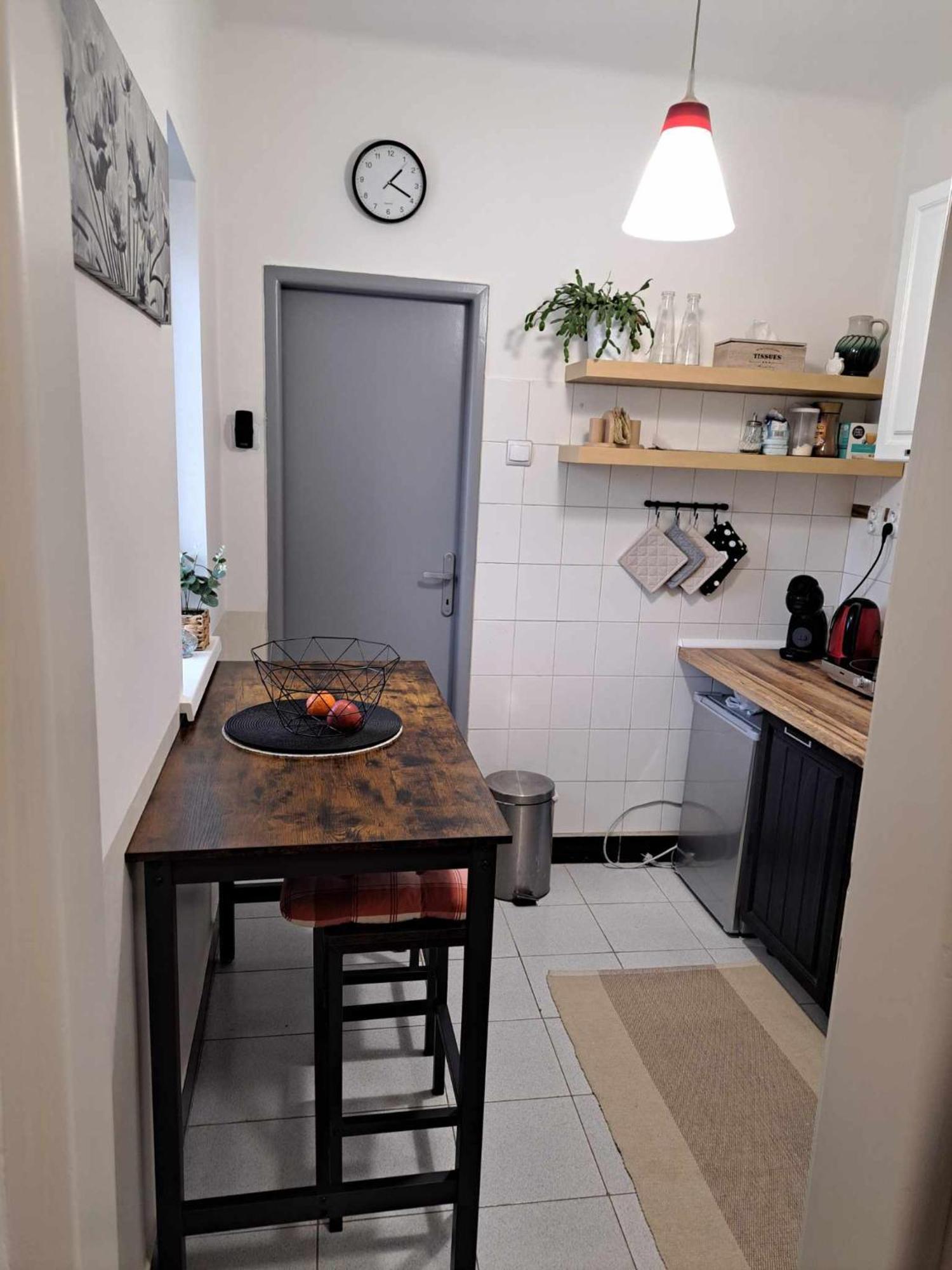 Komárno Cozy Town Center Retreat 아파트 외부 사진